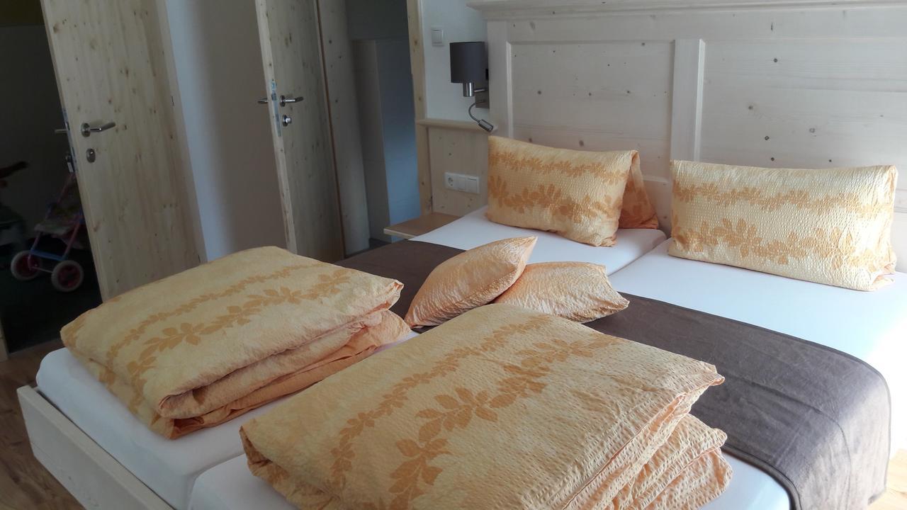 Gaestehaus Braunegger Oetz Exteriör bild